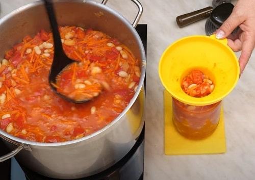 Лечо с фасолью на зиму — самые вкусные рецепты