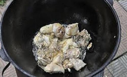 Классический чахохбили из курицы. Чахохбили из курицы по-грузински — классический рецепт в казане