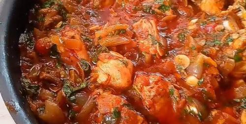 Чахохбили из курицы с томатной пастой. Чахохбили из курицы — 7 классических рецептов