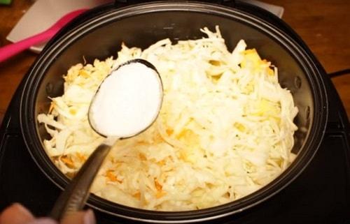 Рагу из капусты и картошки в мультиварке. Как потушить капусту с мясом и картофелем в мультиварке