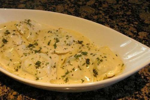 Жареные пельмени в томате. Пельмени в томатном соусе: нежнейший ужин за считанное время 05 Жареные пельмени в томате. Пельмени в томатном соусе: нежнейший ужин за считанное время 05