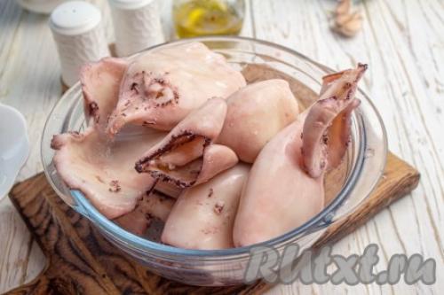 Кальмар фаршированный рисом и грибами в духовке. Ингредиенты 02