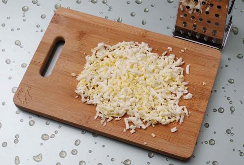 Фаршированные кальмары с рисом и сыром. Как приготовить кальмары, фаршированные рисом и яйцом — рецепт фаршированных кальмаров в духовке с пошаговыми фото