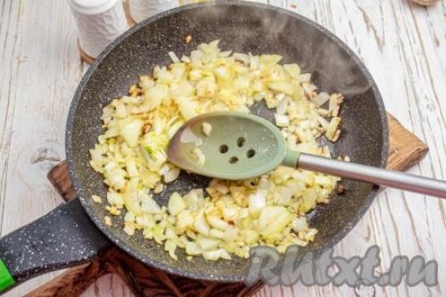 Кальмары фаршированные грибами и сыром в духовке. Кальмары, фаршированные в испанском стиле 14