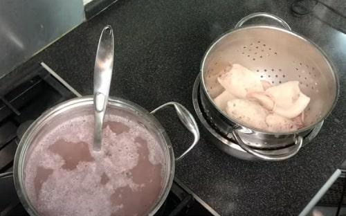 Кальмары в сметане с сыром. Кальмары в сметане — лучшие рецепты тушения в соусе на сковороде, в духовке