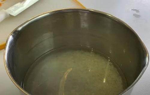 Фаршированные кальмары в духовке с сыром. Фаршированные кальмары, запеченные в духовке — самые вкусные рецепты