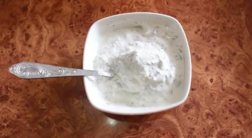 Пельмени в соусе на сковороде. Замороженные пельмени, жареные на сковороде без воды