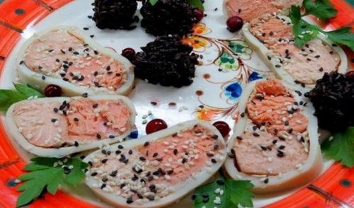 Кальмары в духовке с овощами. Как вкусно запечь кальмары в духовке