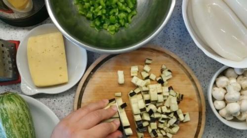 Вкусные рецепты кальмаров в духовке с сыром. Фаршированный кальмар в духовке – 8 простых и вкусных рецептов