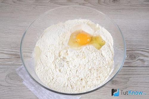 Пельмени жареные с луком и томатной пастой. Как пожарить пельмени на сковороде — быстрые и вкусные рецепты 20 Пельмени жареные с луком и томатной пастой. Как пожарить пельмени на сковороде — быстрые и вкусные рецепты 20