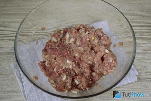 Пельмени жареные с луком и томатной пастой. Как пожарить пельмени на сковороде — быстрые и вкусные рецепты 23 Пельмени жареные с луком и томатной пастой. Как пожарить пельмени на сковороде — быстрые и вкусные рецепты 23