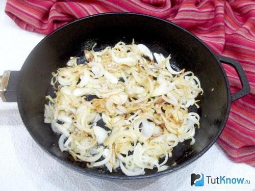 Пельмени под сырным соусом. Запеченные пельмени в яично-сливочном соусе 02