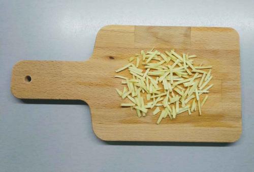 Жареные пельмени. Как приготовить вкусные жареные пельмени — рецепт жареных пельменей с чесноком, имбирем и соевым соусом с пошаговыми фото