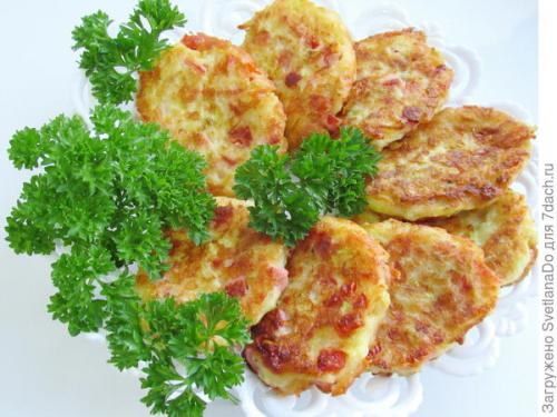 Мини-пицца из кабачков на сковороде. Кабачковые мини-пиццы, а попросту - оладьи. Мы их обожаем!