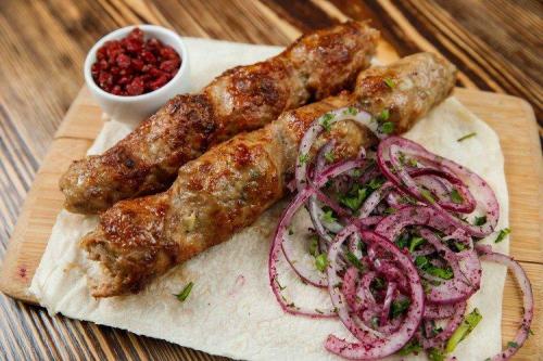 Люля-кебаб на решетке. 10 вкуснейших рецептов люля-кебаб на мангале