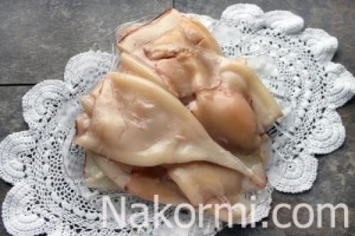 Что такое кальмары фаршированные красной рыбой. Приготовление