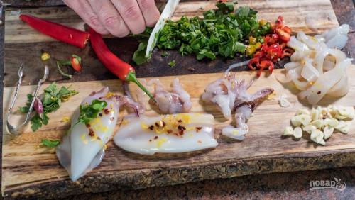 Как правильно готовить кальмаров. Как правильно варить кальмаров (5 классных рецептов)