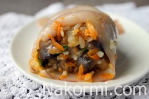 Что такое кальмары фаршированные красной рыбой. Приготовление