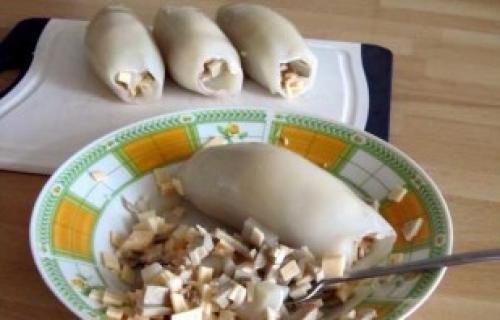 Кальмары сыром в духовке. Кальмары с сыром в духовке