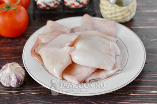 Вкусный рецепт: Кальмары запеченные с сыром и помидорами в духовке 02