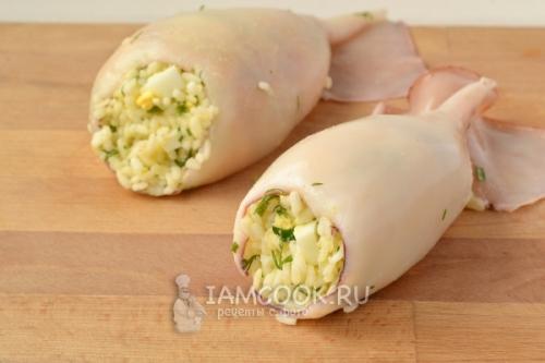 Какие ингредиенты используются для фарширования кальмаров