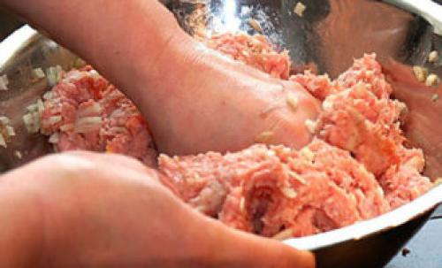 Как приготовить люля-кебаб из говядины на мангале. Люля кебаб на мангале из говядины