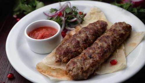 Как приготовить люля-кебаб из говядины на мангале. Люля кебаб на мангале из говядины