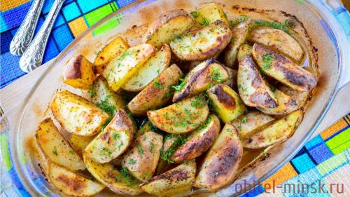 Вкусный и простой: 20 способов приготовить картошку по-деревенски в духовке 12 Вкусный и простой: 20 способов приготовить картошку по-деревенски в духовке 12
