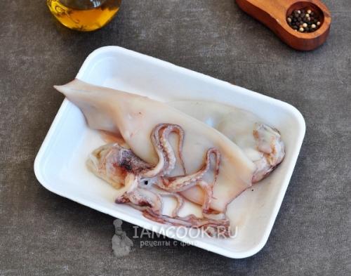 Завораживающие кальмары фаршированные рисом и грибами в духовке: рецепт, который поразит ваших гостей 09