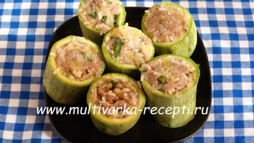 Кабачки рис фарш в мультиварке. Кабачки, фаршированные мясом и рисом в мультиварке
