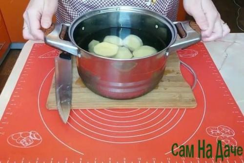 Гуляш из говядины в мультиварке без томатной пасты. Гуляш из говядины с подливкой без томатной пасты и помидоров — пошаговый рецепт