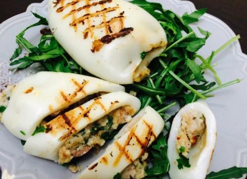 Что такое поросята из кальмаров фаршированные. Фаршированные кальмары — самые вкусные рецепты приготовления