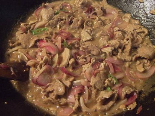 20 рецептов мягкой и сочной тушеной говядины. Нежная и сочная говядина тушеная с луком