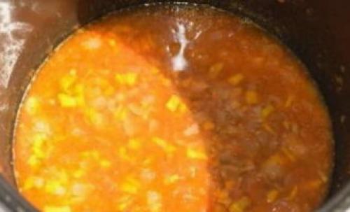 Замороженный фаршированный перец в мультиварке. Фаршированные перцы с фаршем и рисом в мультиварке Редмонд