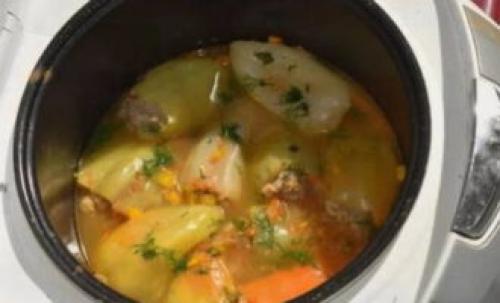 Замороженный фаршированный перец в мультиварке. Фаршированные перцы с фаршем и рисом в мультиварке Редмонд