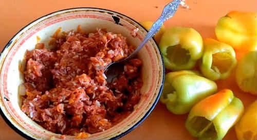 Фаршированный перец в мультиварке.. Болгарский перец, фаршированный в мультиварке — простые и вкусные рецепт