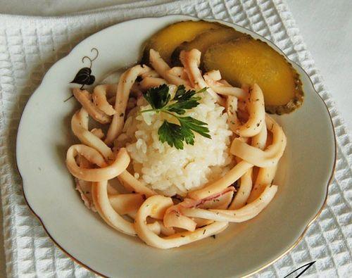 Можно ли готовить фаршированный кальмар в микроволновке. Вкусные рецепты с кальмарами в микроволновке