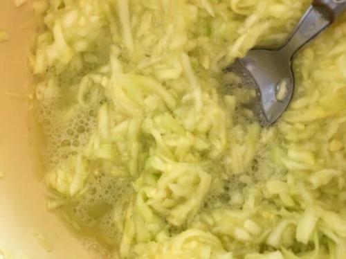 Запеканка в мультиварке из кабачков и сыра. Запеканка из кабачков с сыром в мультиварке 08