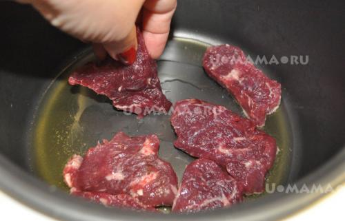 Говядина с помидорами и болгарским перцем в мультиварке. Говядина с перцем и помидорами, тушеная в мультиварке