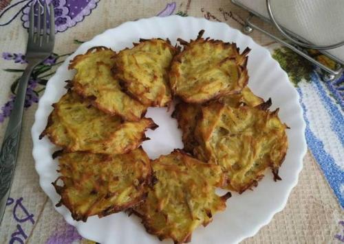 Как приготовить драники с салом и сметаной. Простой и очень вкусный рецепт драников в духовке