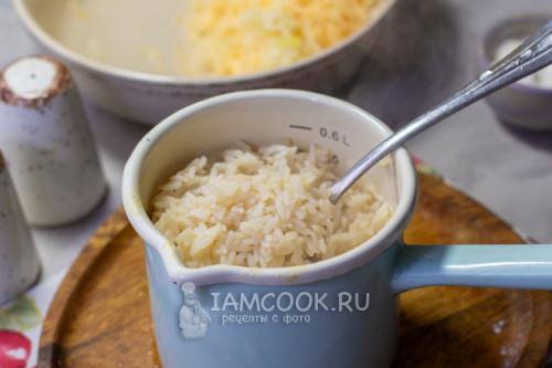 Необычный рецепт: фаршированный кальмар крабовыми палочками и яйцом 03 Необычный рецепт: фаршированный кальмар крабовыми палочками и яйцом 03