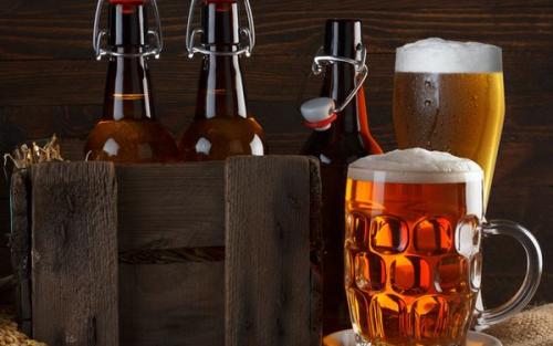 Непастеризованное пиво в бутылках. Термообработанное