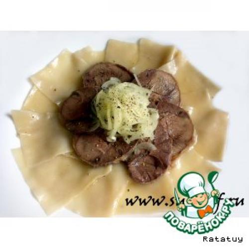 Казахский бешбармак из конины. Бешбармак из конской колбасы Казы