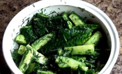 Сколько времени нужно на приготовление барских огурцов без сахара и уксуса. Маринованные огурцы быстрого приготовления с уксусом за 1 час