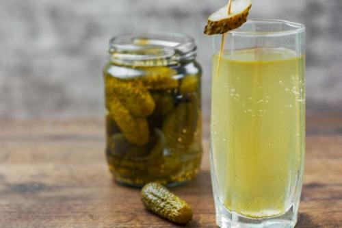 Какие ингредиенты нужны для приготовления маринада для огурцов на зиму. 15 быстрых рецептов рассола для огурцов на зиму