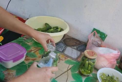 Вкусные сладкие огурцы без стерилизации: простой рецепт 05 Вкусные сладкие огурцы без стерилизации: простой рецепт 05