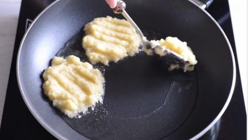 Можно ли приготовить драники картофельные с салом и луком на сковороде без сала. Картофельные драники (колдуны) по-белорусски — 7 пошаговых рецептов