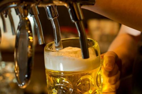 Польза живого пива и чем оно отличается. Живое пиво: польза, вред, что это такое, состав и особенности приготовления живого пива. 75 фото примеров и видео дегустации
