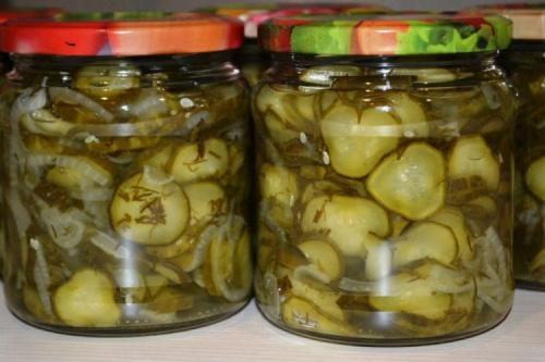 Можно ли использовать огурцы без сахара в качестве начинки для салатов. 20 рецептов блюд из огурцов, которые хочется готовить снова и снова