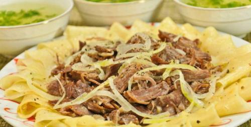 Бешбармак С казы и говядиной. Классический Бешбармак из говядины в домашних условиях